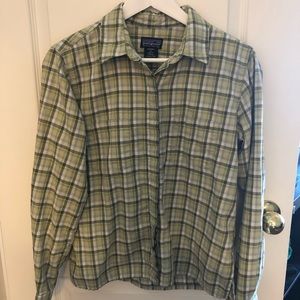 Patagonia green flannel